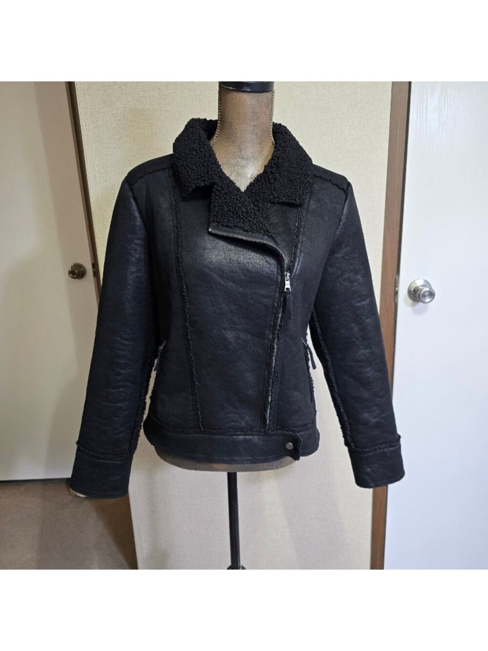 Marrakech Womens Medium Jacket Black Faux Shearling/Leather Zip-Up Moto